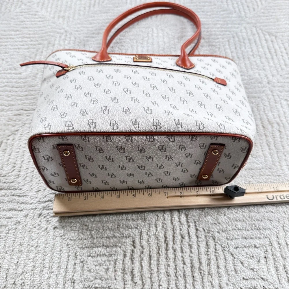 Dooney & Bourke Monogram Tote Bag Medium White DB Shoulder Bag Gretta Preppy